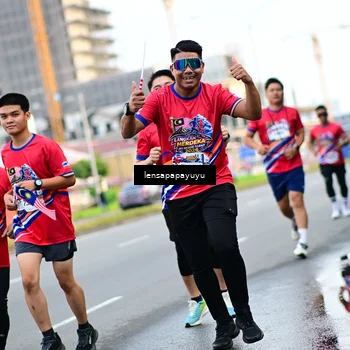 Runner Photo 6013226