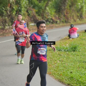 Runner Photo 6013245