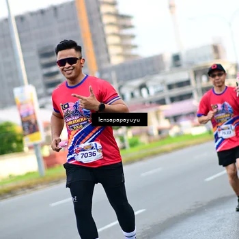 Runner Photo 6013251