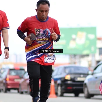 Runner Photo 6013257