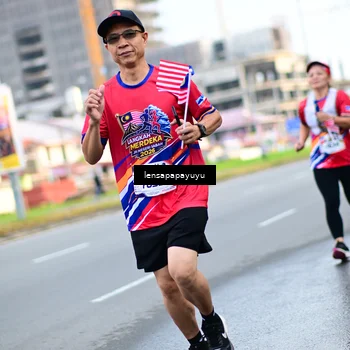 Runner Photo 6013258