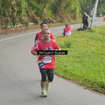 Runner Photo 6013260