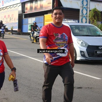 Runner Photo 6013262