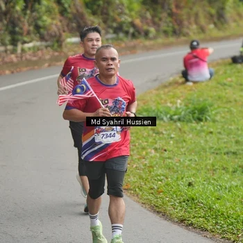Runner Photo 6013277