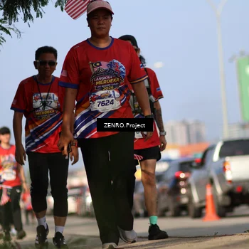 Runner Photo 6013320