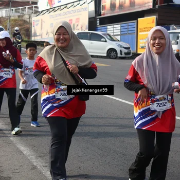 Runner Photo 6013325