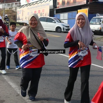 Runner Photo 6013331
