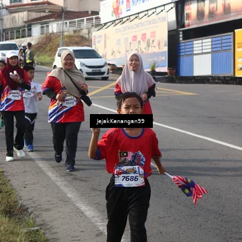 Runner Photo 6013345