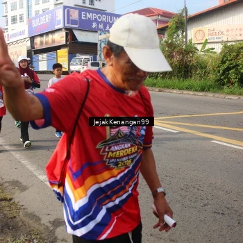 Runner Photo 6013347