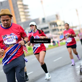 Runner Photo 6013362
