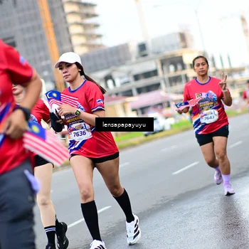 Runner Photo 6013368