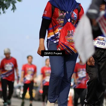 Runner Photo 6013374