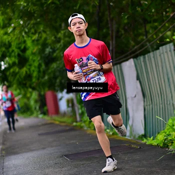 Runner Photo 6013384