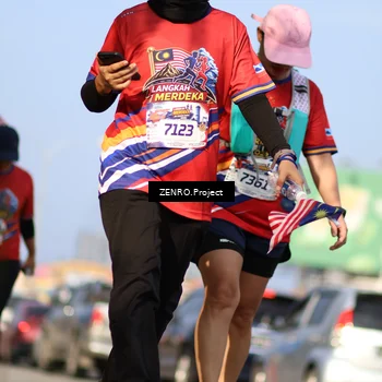 Runner Photo 6013386