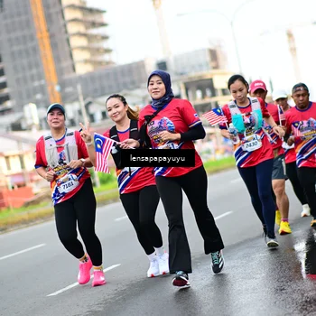 Runner Photo 6013403