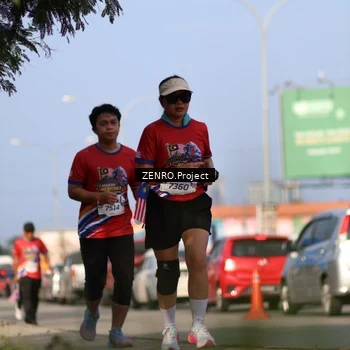 Runner Photo 6013419