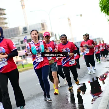Runner Photo 6013424