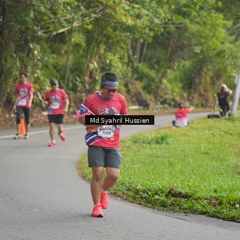 Runner Photo 6013444