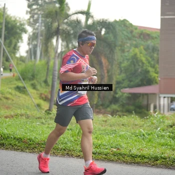 Runner Photo 6013445