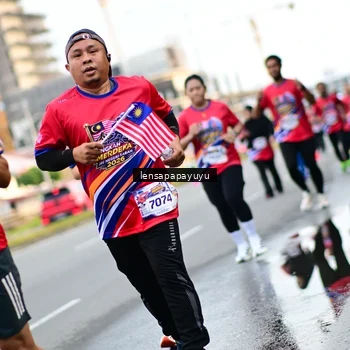 Runner Photo 6013453