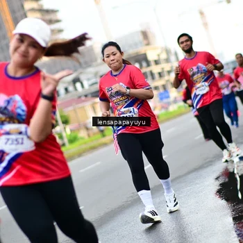 Runner Photo 6013455