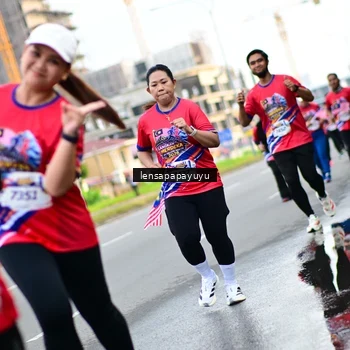 Runner Photo 6013459