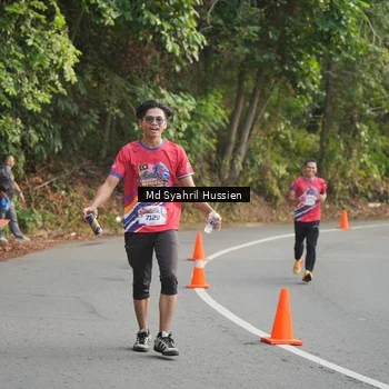 Runner Photo 6013480