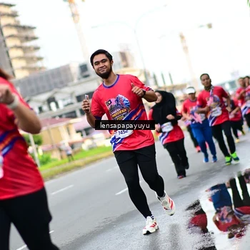 Runner Photo 6013483