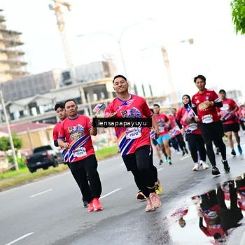 Runner Photo 6013487