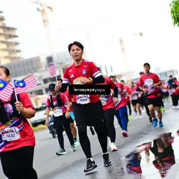 Runner Photo 6013518