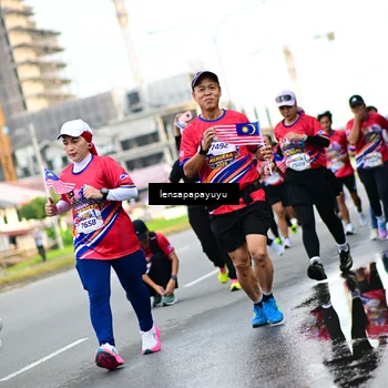 Runner Photo 6013542