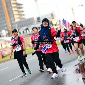 Runner Photo 6013561