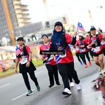 Runner Photo 6013565