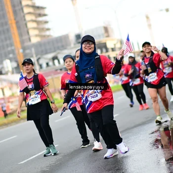 Runner Photo 6013578