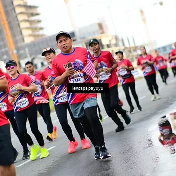 Runner Photo 6013661