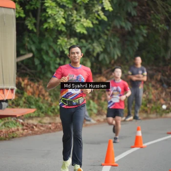 Runner Photo 6013687