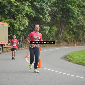 Runner Photo 6013700