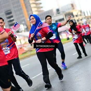 Runner Photo 6013704