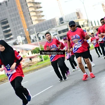 Runner Photo 6013737
