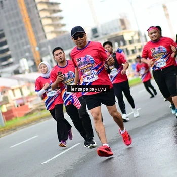 Runner Photo 6013742