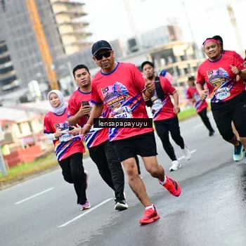 Runner Photo 6013743