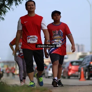 Runner Photo 6013748