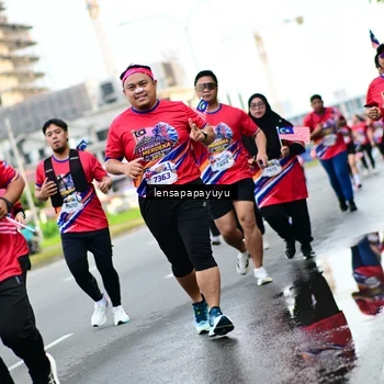 Runner Photo 6013750