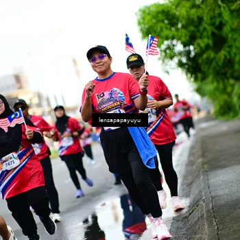 Runner Photo 6013773