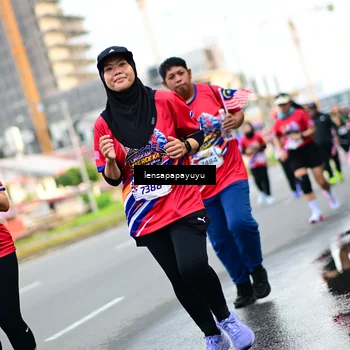 Runner Photo 6013795