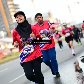 Runner Photo 6013801