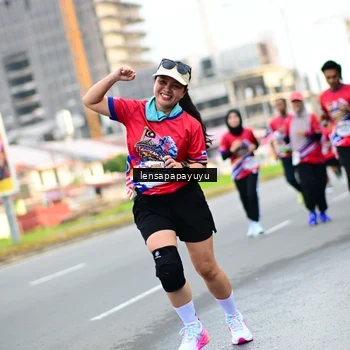 Runner Photo 6013814