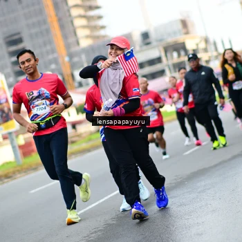 Runner Photo 6013835