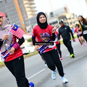 Runner Photo 6013837