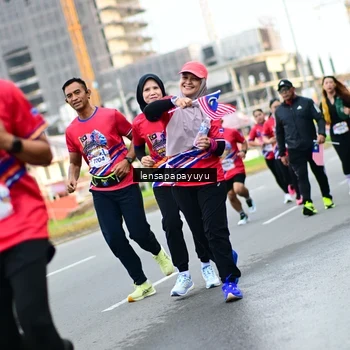 Runner Photo 6013841
